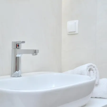 Niel Lejlighedshotel Leptokaryá