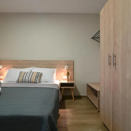 Niel Apartments, Panel Hospitality Homes &