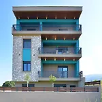 Niel Apartments Ξενοδοχείο με διαμερίσματα Λεπτοκαρυά
