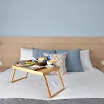 Ξενοδοχείο με διαμερίσματα Niel Apartments