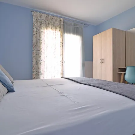 Niel Apartments, Panel Hospitality Homes & Aparthotel *