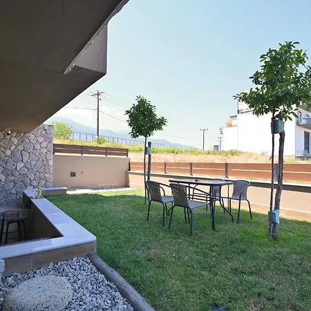 Niel Apartments, Panel Hospitality Homes &