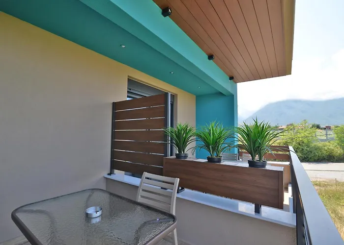 Niel Apartments, Panel Hospitality Homes & Leptokarya (Pieria)